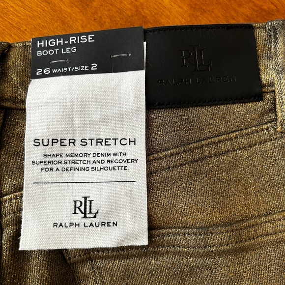 Ralph Lauren women's high-rise Boot Leg Jean. - Picture 5 of 9